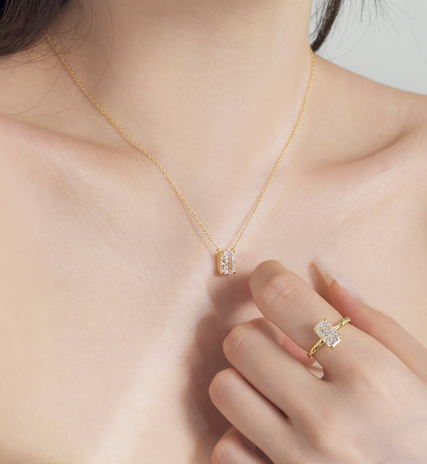 NECKLACES - Moon rectangle