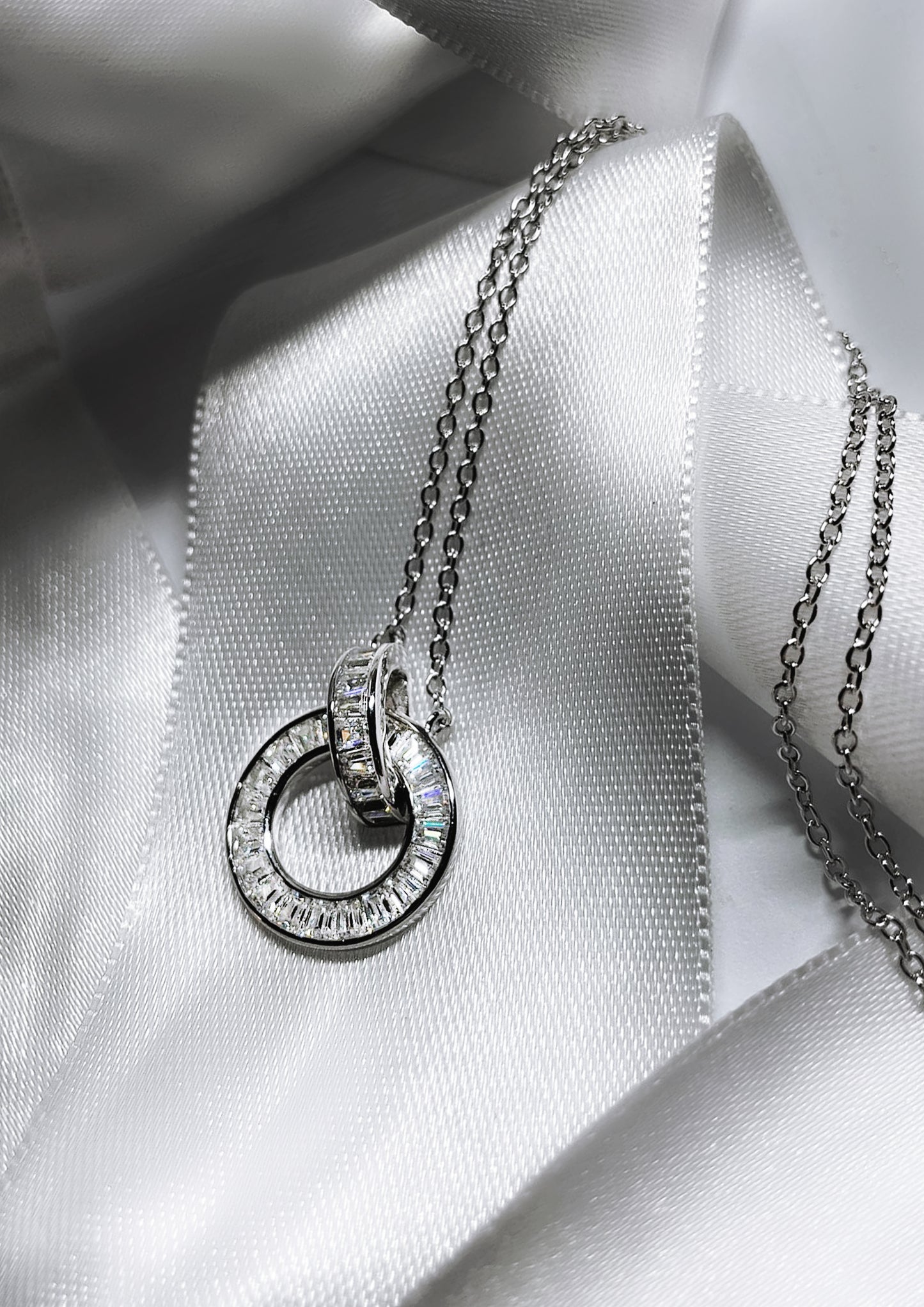 NECKLACES - Circles of the MoonLight